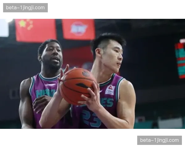 日本队森保一打造双面战术 面对强队稳守反击对阵相当对手主动控场